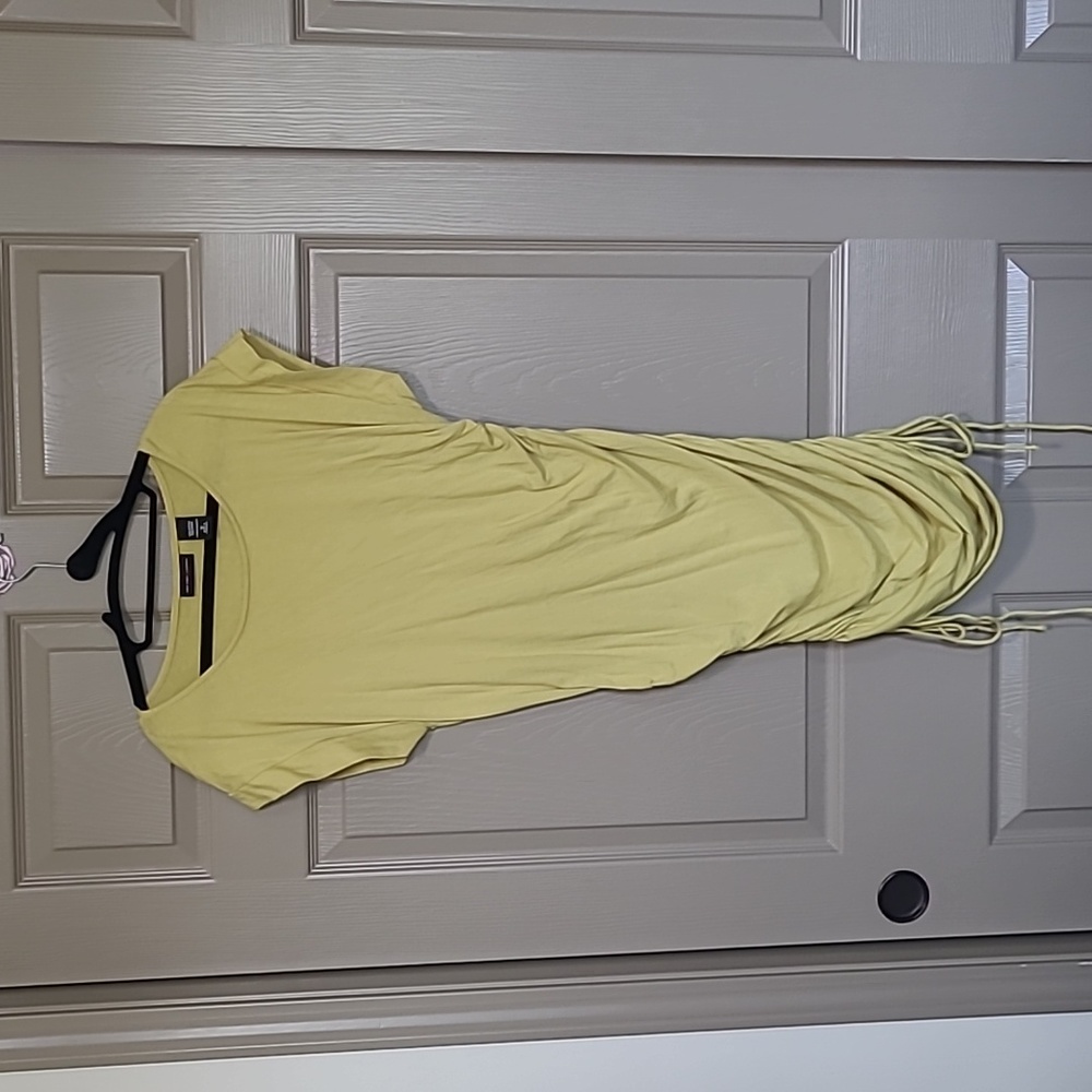 New York & Company chartreuse green side rouching tunic dress size small